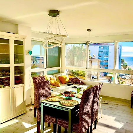 Vistas Al Mar Apartment *